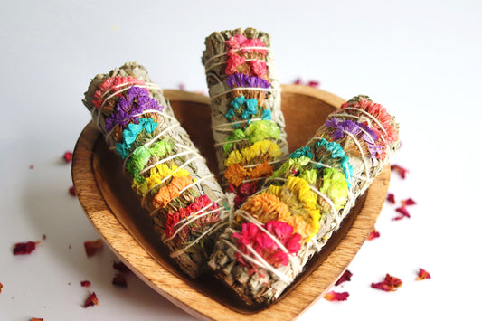 7 Chakra White Sage w/ Sinuata Flowers